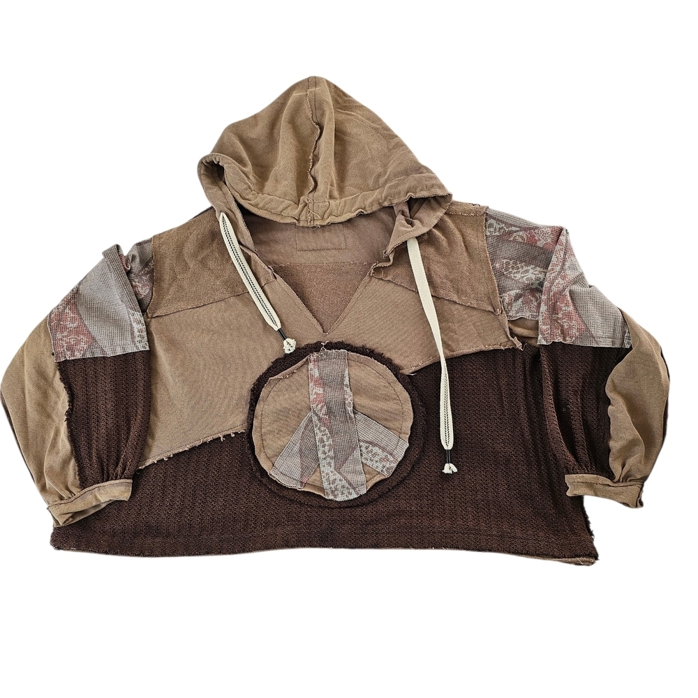POL Earthy Patchwork V-Neck Sweater - Picture 2 of 9